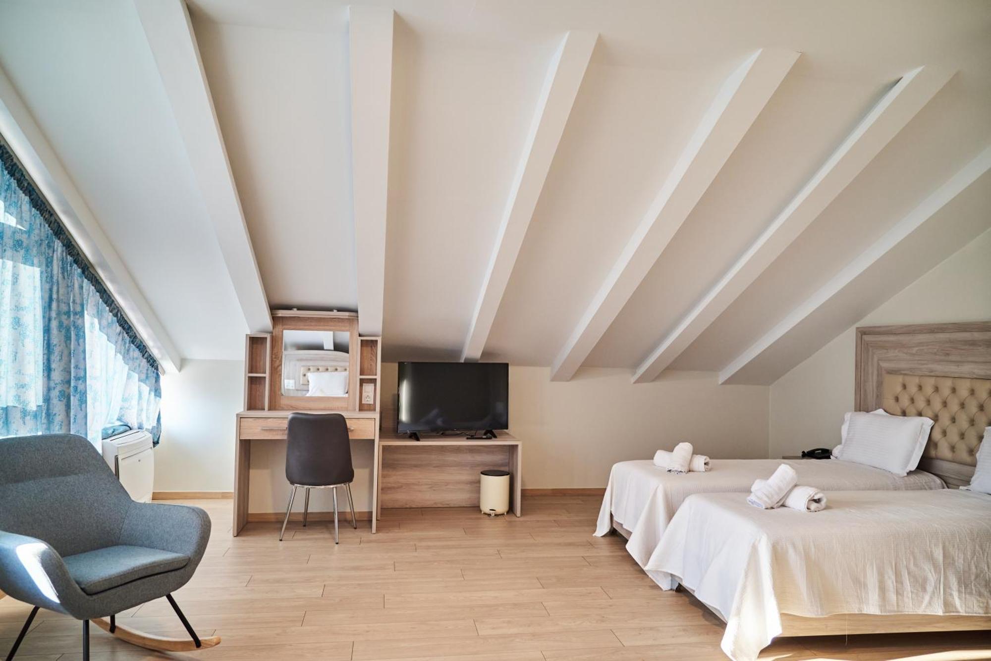 Famissi Sofita 7 Aparthotel Kalampáka Buitenkant foto